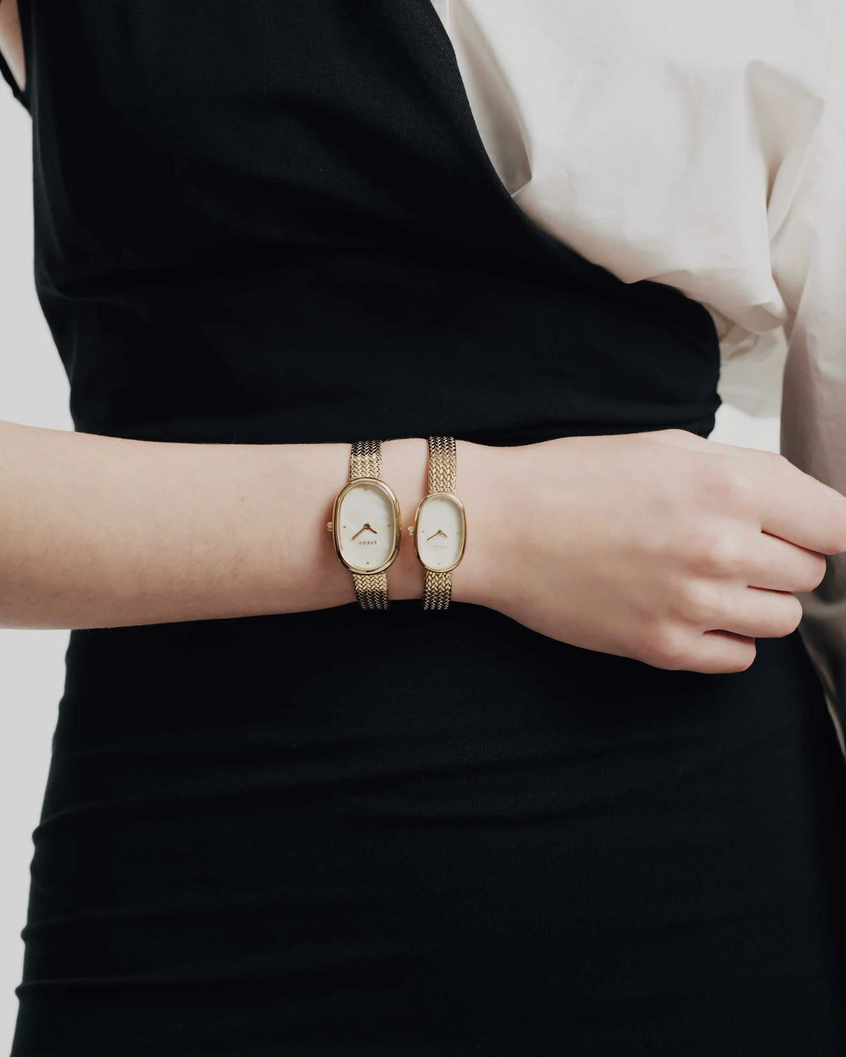 Breda Jane (Tethered) Small Women's Watch of Gold Stainless Steel/Mesh Bracelet, 18mm, 1757A