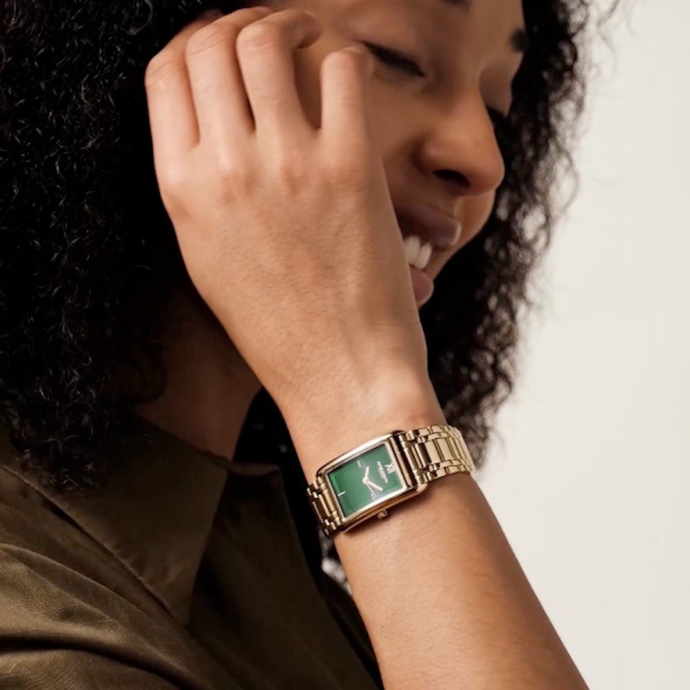 Olivia Burton Grove (Classic) Ladies Watch of Gold Stainless Steel/Bracelet, 23mm, 24000195
